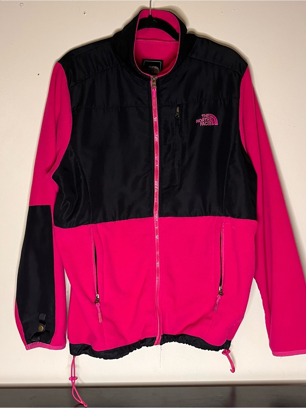 The North Face Pink & Black Two-Tone Women's Utility Jacket